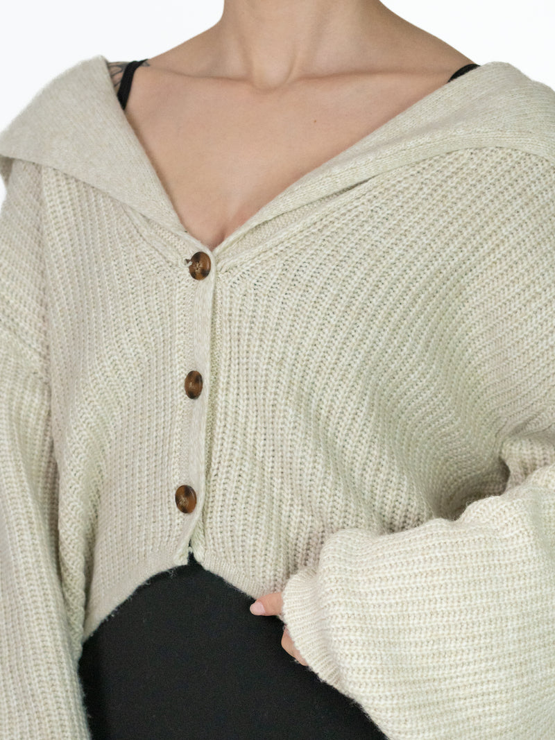 Cropped Baggy Cardigan