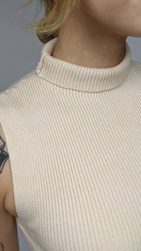 Sleeveless Turtleneck